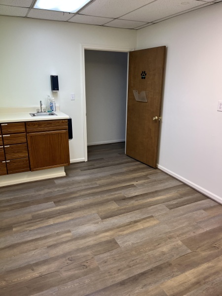 2127 Old Montgomery Highway Pelham, Alabama 35124, ,Office,For Sale/Lease,Old Montgomery Highway,1180 2127 Old Montgomery Highway Pelham, Alabama 35124, ,Office,For Sale/Lease,Old Montgomery Highway,1180